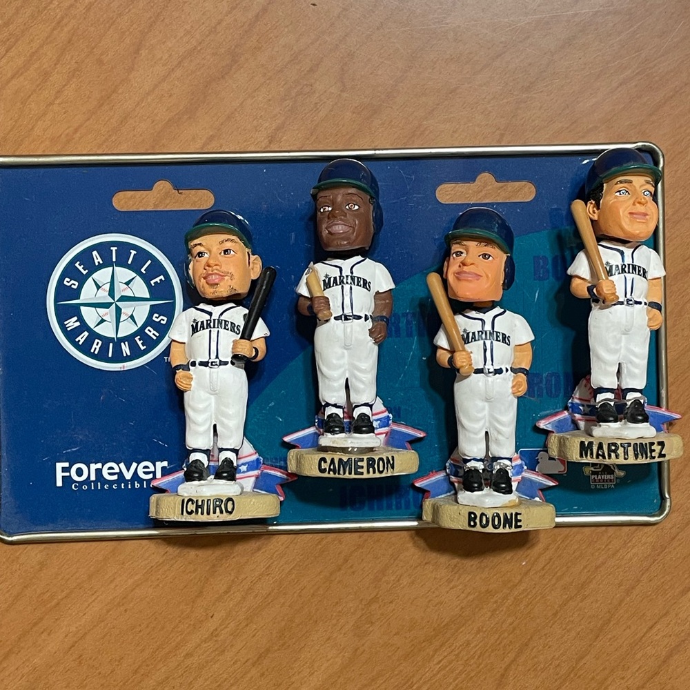 Forever Collectibles Seattle Mariners Mini Bobblehead Magnets